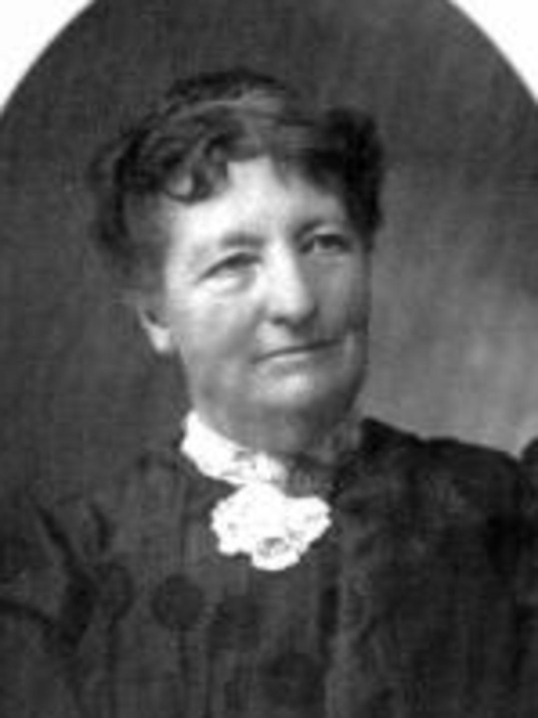 Edna Stewart (1840 - 1915) Profile